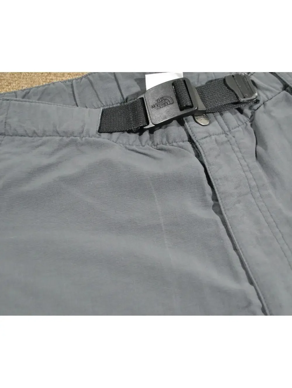 The North Face Mens Hiking Outdoors Athletic Beach Gray Belt Shorts Size Large